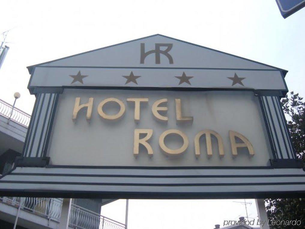 Hotel Roma Чезано-Босконе Экстерьер фото